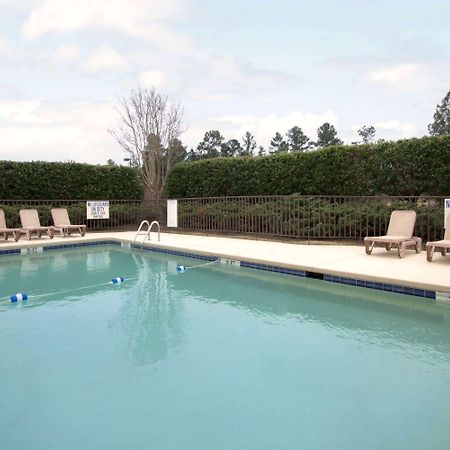 Days Inn By Wyndham Seneca-Clemson Exterior foto